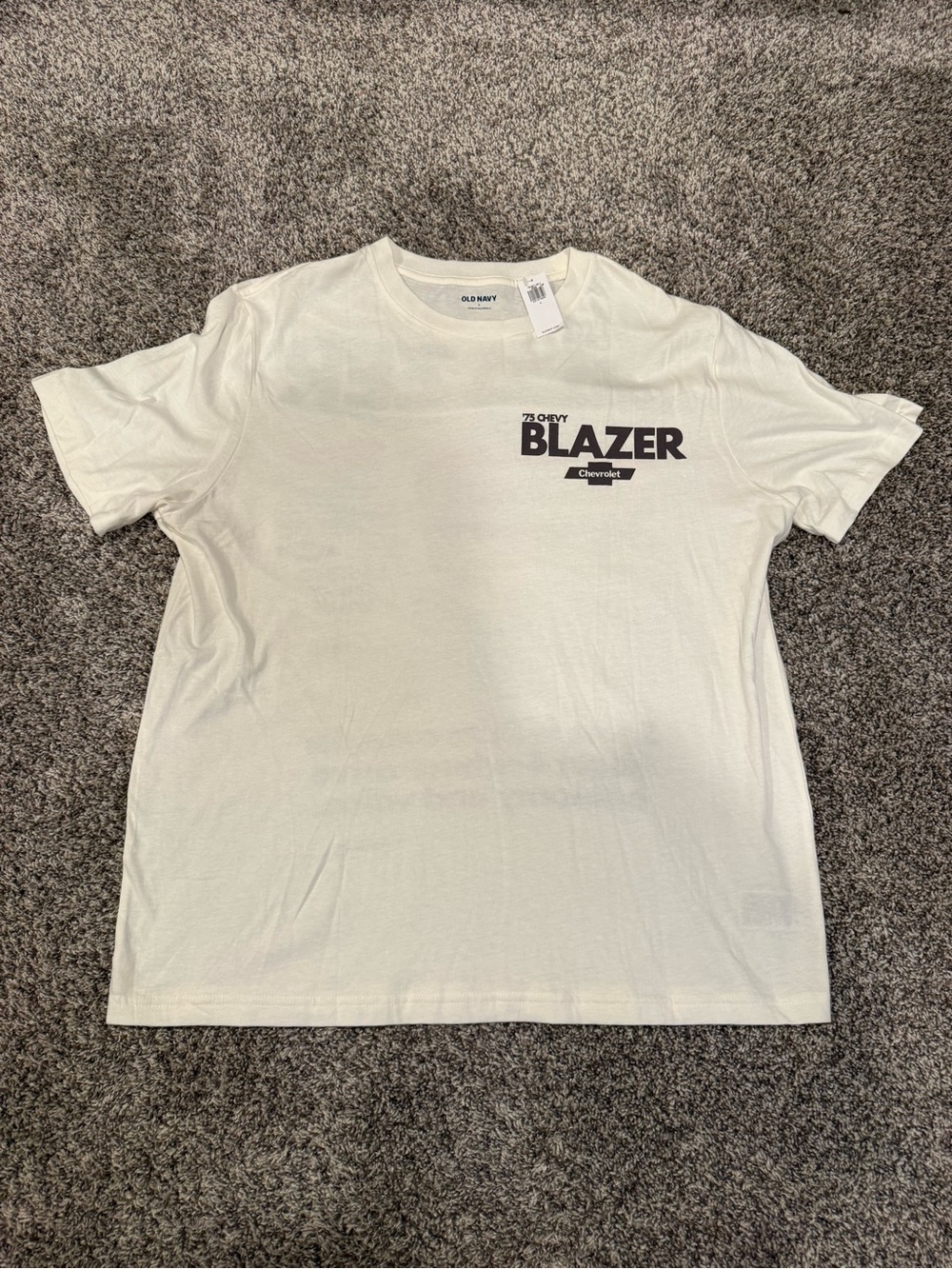Old Navy Men’s White Blazer Graphic Tee